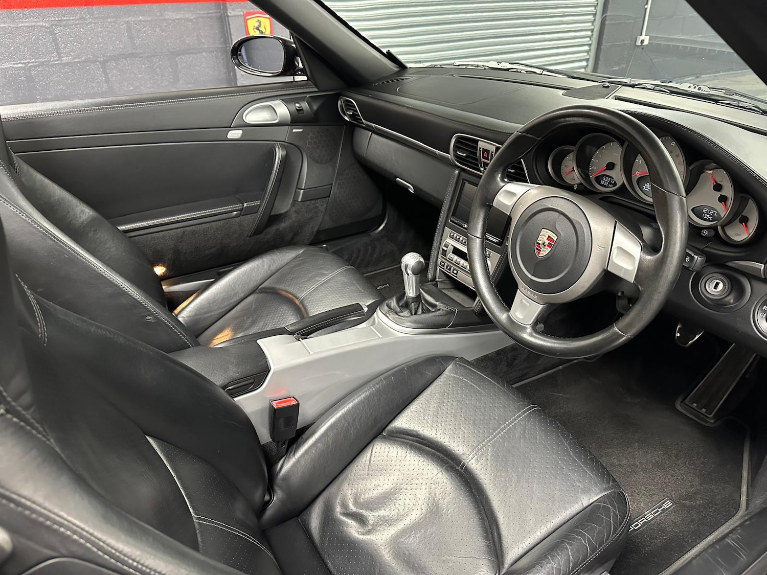 Used Porsche 911 for sale - 76849682: Photo 3