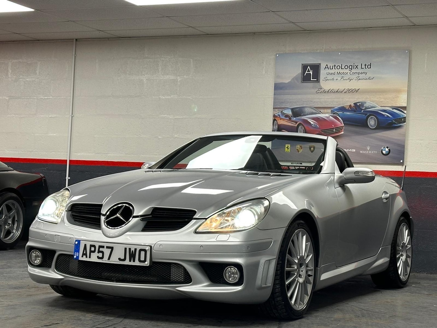 Used Mercedes-Benz SLK 2007 for sale - 77343818: Photo 7