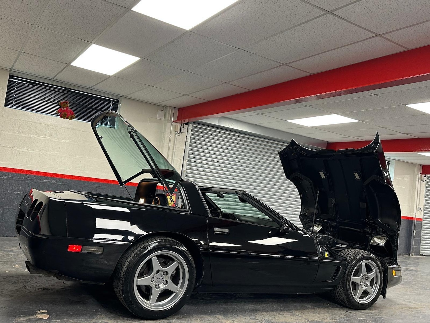 Used Chevrolet Corvette 2015 for sale - 76349367: Photo 30