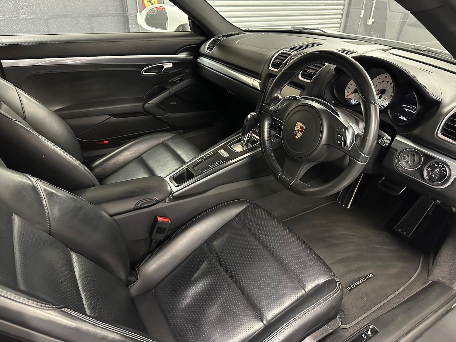 Used Porsche Cayman 2013 for sale - 76431835: Photo 3