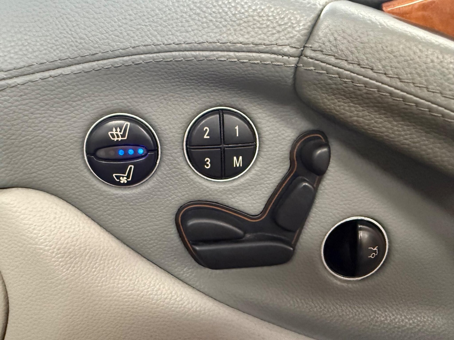 Used Mercedes-Benz S Class 2002 for sale - 76759669: Photo 19