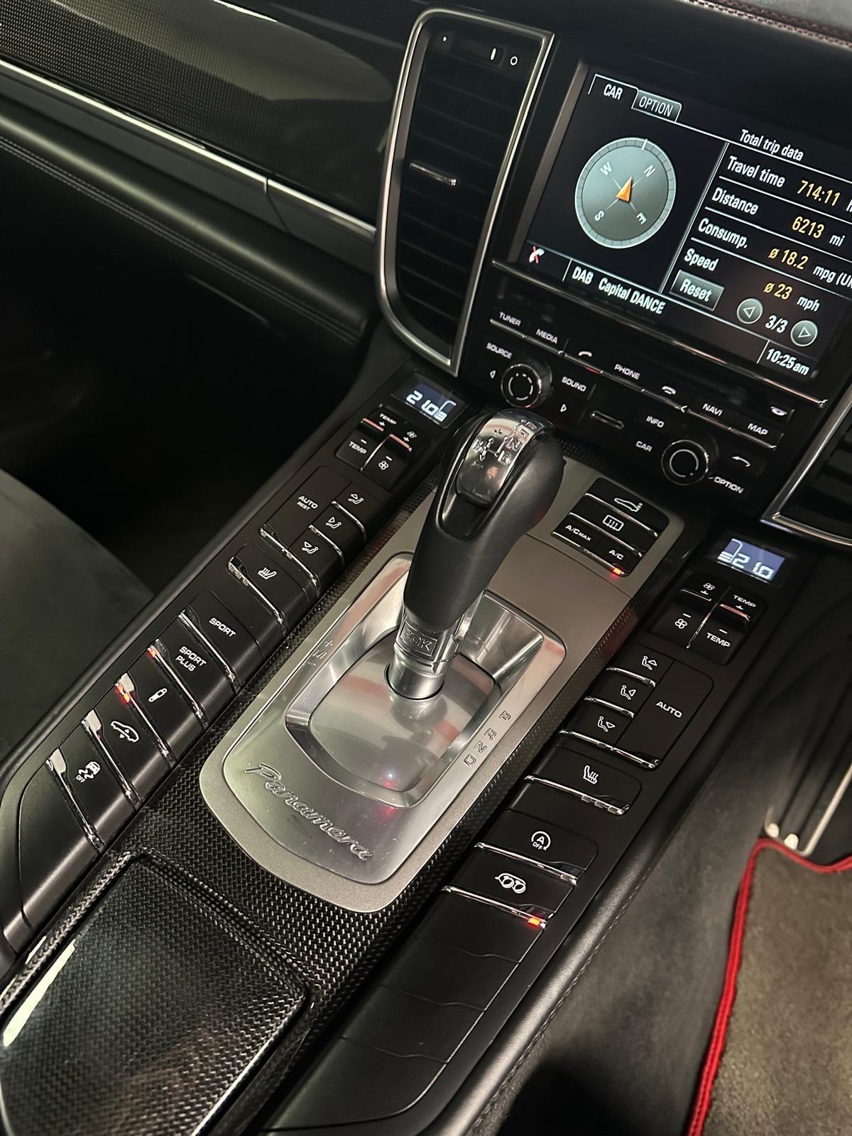 Used Porsche Panamera 2014 for sale - 76645484: Photo 11