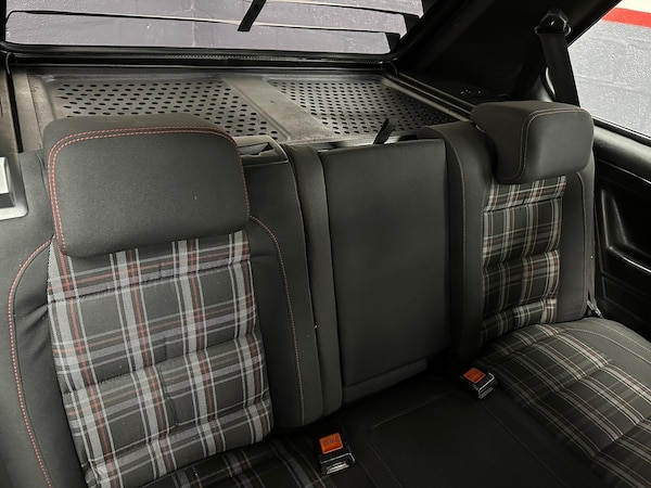 Used Volkswagen Golf 1983 for sale - 75022923: Photo 18