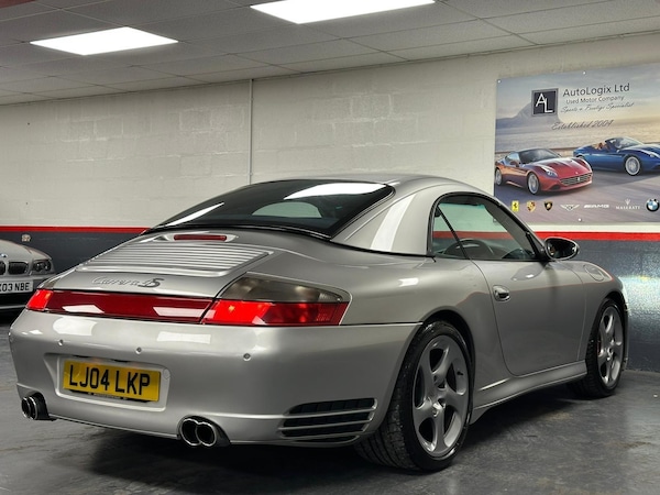 Used Porsche 911 2004 for sale - 75601422: Photo 11