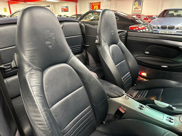 Used Porsche 911 2004 for sale - 75601422: Photo 21