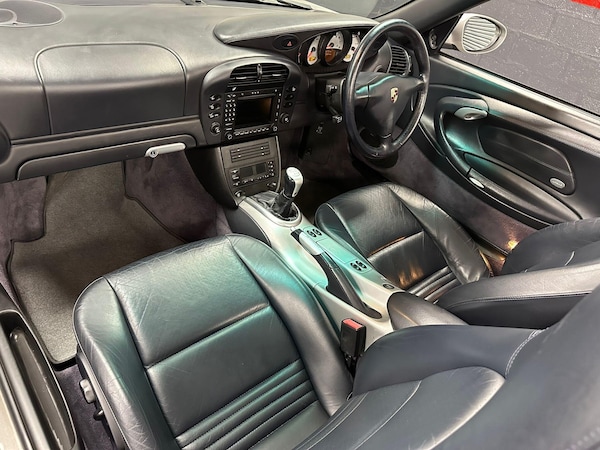 Used Porsche 911 2004 for sale - 75601422: Photo 3