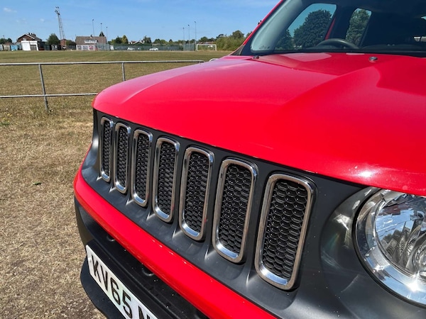 Used Jeep Renegade 2015 for sale - 76277870: Photo 12