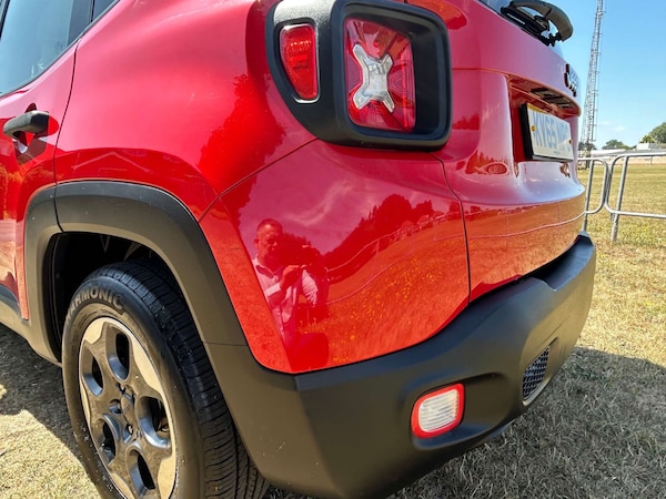Used Jeep Renegade 2015 for sale - 76277870: Photo 21
