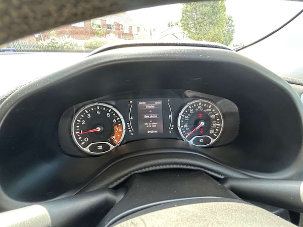 Used Jeep Renegade 2015 for sale - 76277870: Photo 32