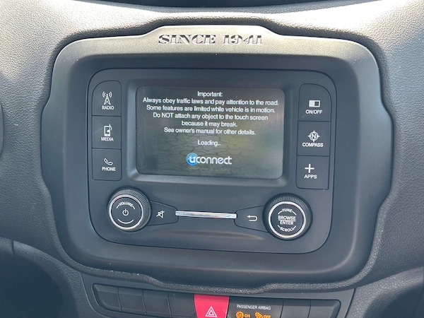 Used Jeep Renegade 2015 for sale - 76277870: Photo 35