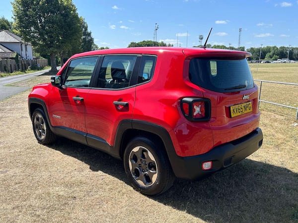 Used Jeep Renegade 2015 for sale - 76277870: Photo 7