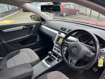 Used Volkswagen Passat 2013 for sale - 76148249: Photo 2