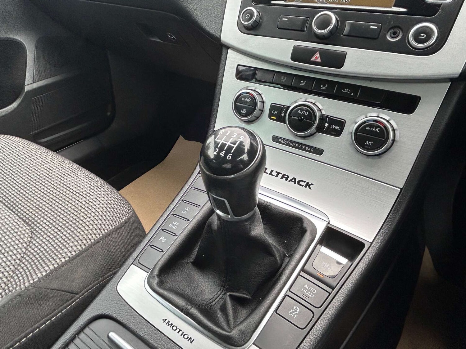 Used Volkswagen Passat 2013 for sale - 76148249: Photo 30