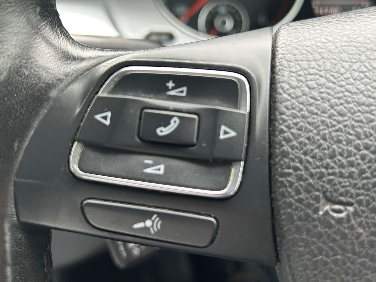 Used Volkswagen Passat 2013 for sale - 76148249: Photo 34