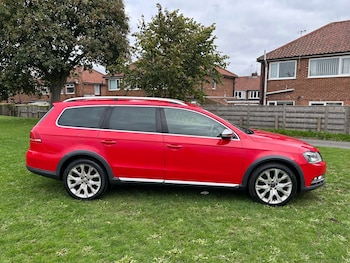 Used Volkswagen Passat 2013 for sale - 76148249: Photo