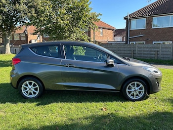 Used Ford Fiesta 2019 for sale - 75997752: Photo