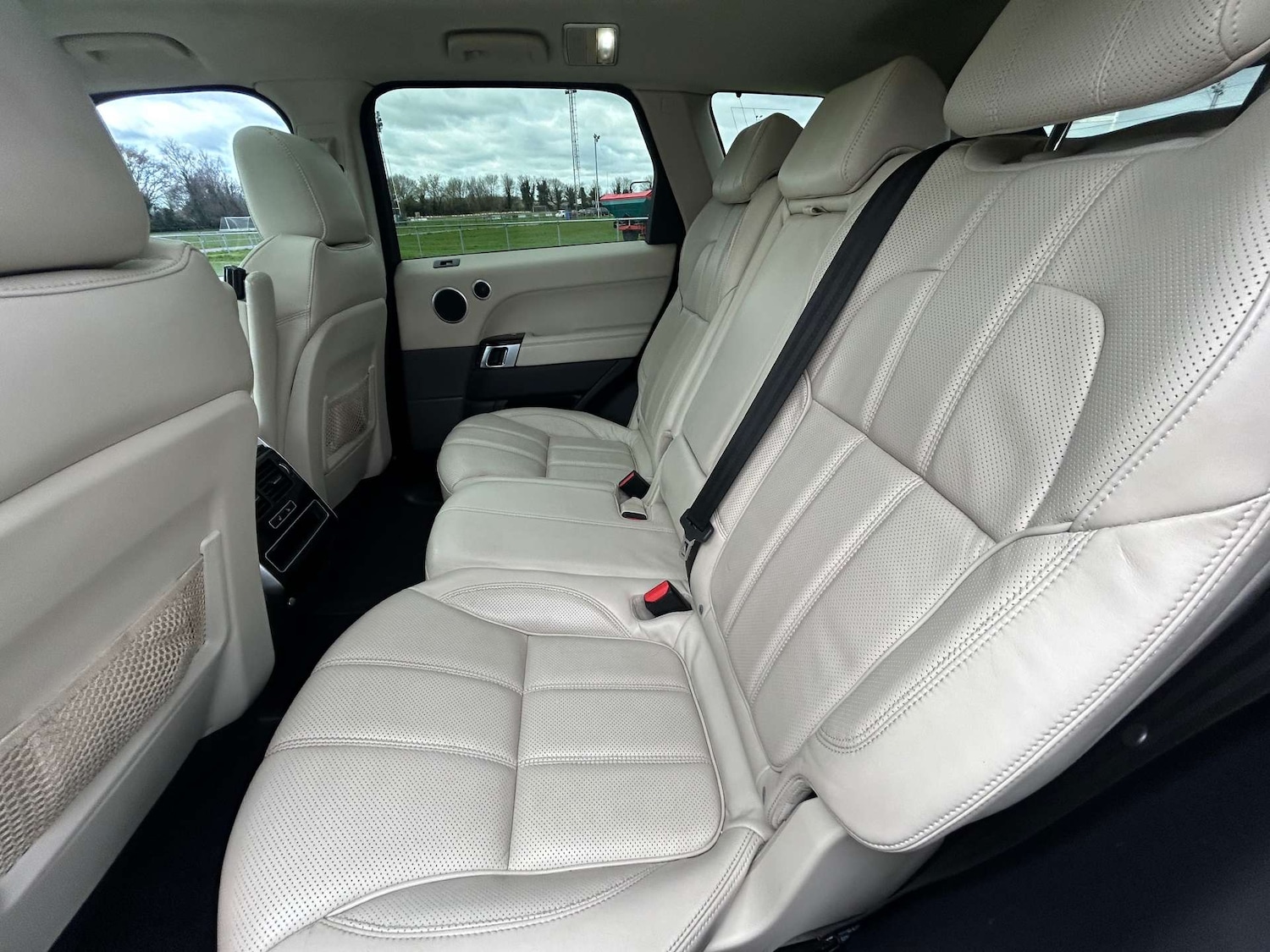 Used Land Rover Range Rover Sport 2015 for sale - 78225852: Photo 32