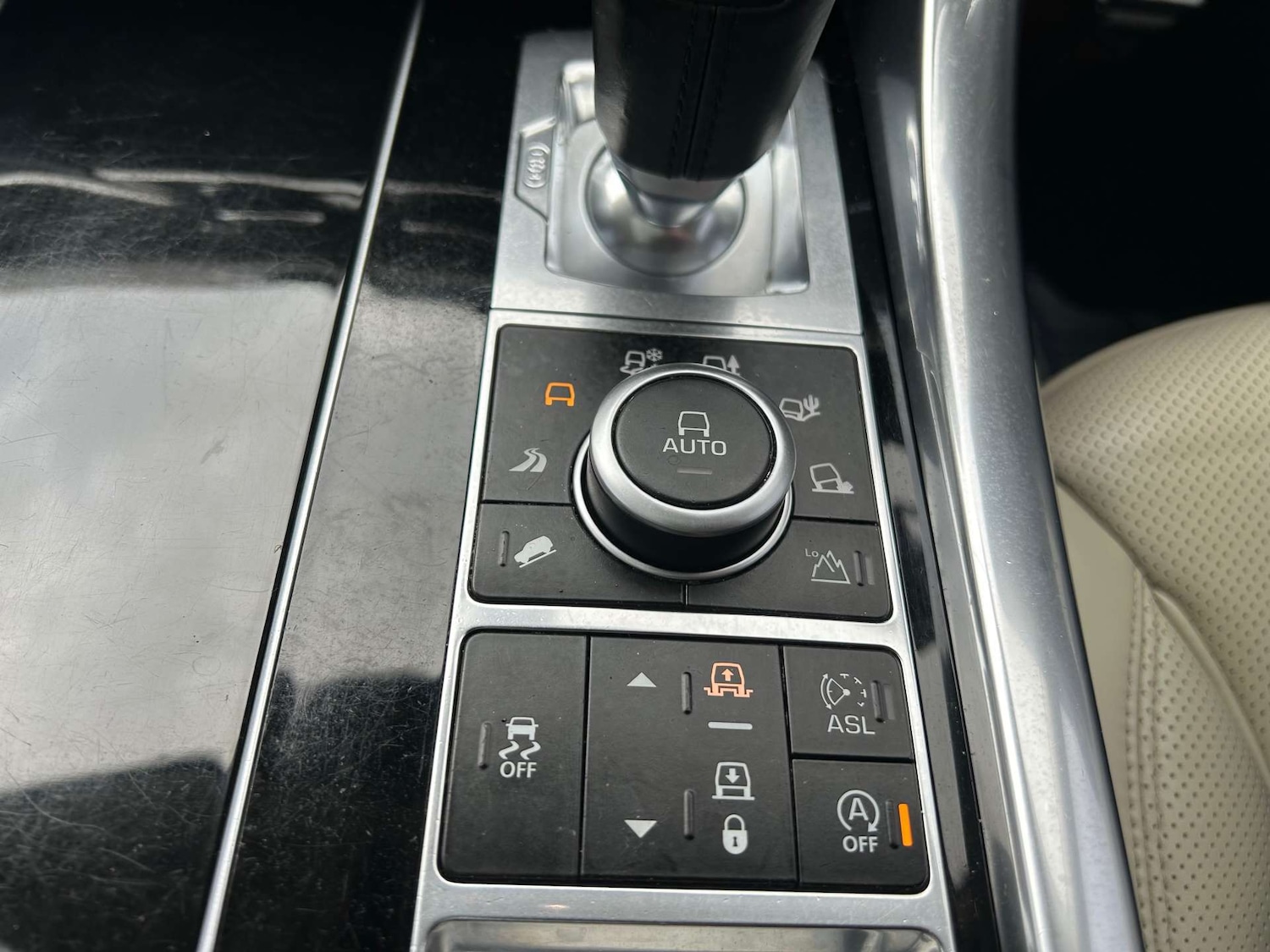 Used Land Rover Range Rover Sport 2015 for sale - 78225852: Photo 38