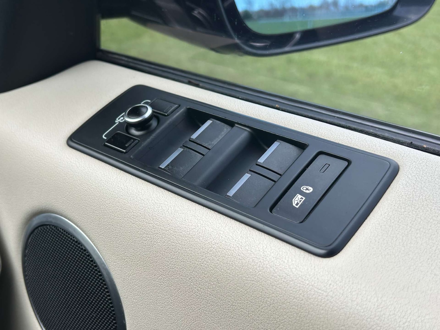 Used Land Rover Range Rover Sport 2015 for sale - 78225852: Photo 43