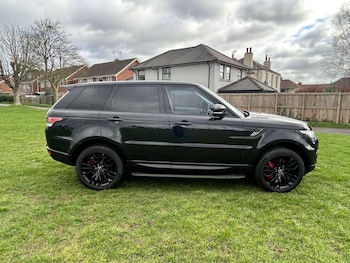 Used Land Rover Range Rover Sport 2015 for sale - 78225852: Photo