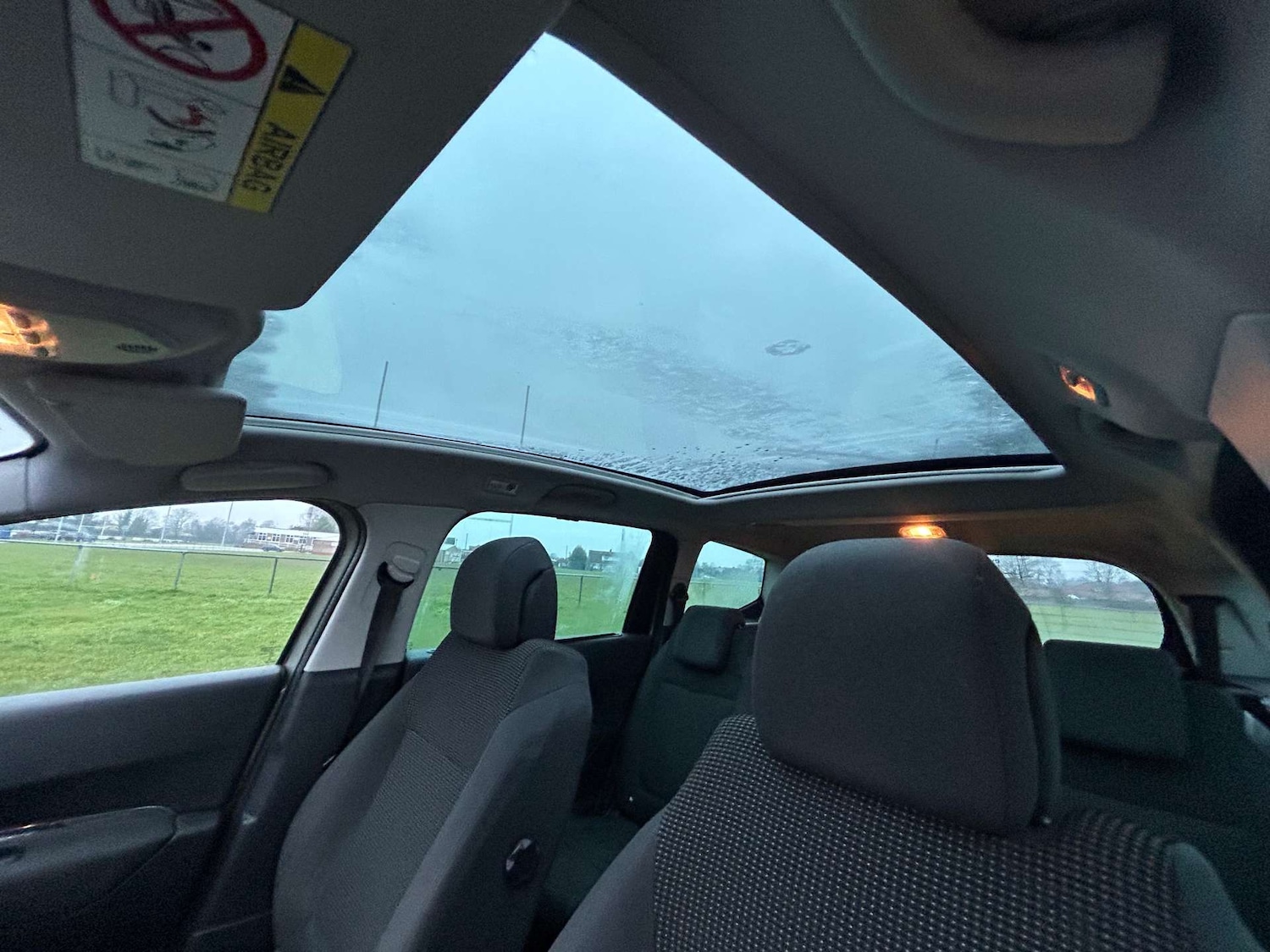 Used Peugeot 5008 2015 for sale - 77621893: Photo 40