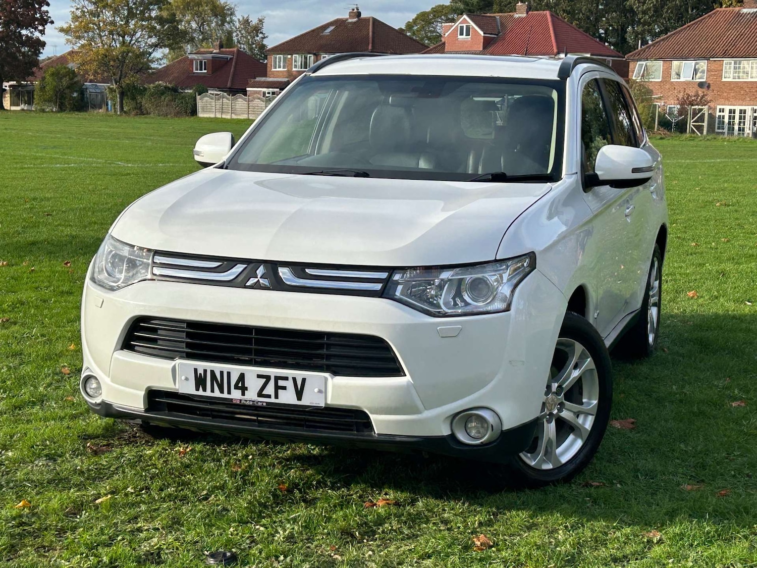 Used Mitsubishi Outlander 2014 for sale - 76356036: Photo 1