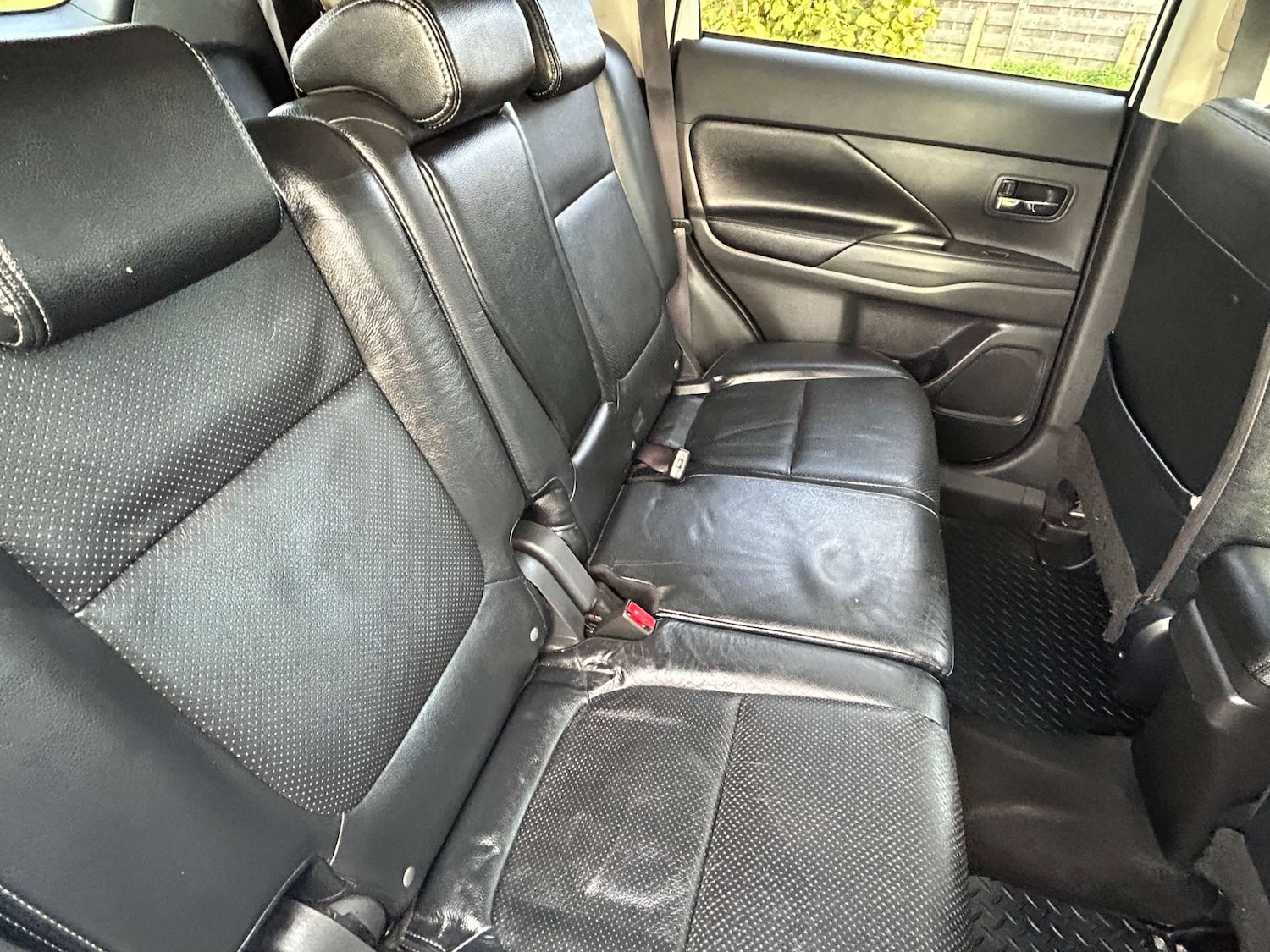 Used Mitsubishi Outlander 2014 for sale - 76356036: Photo 24