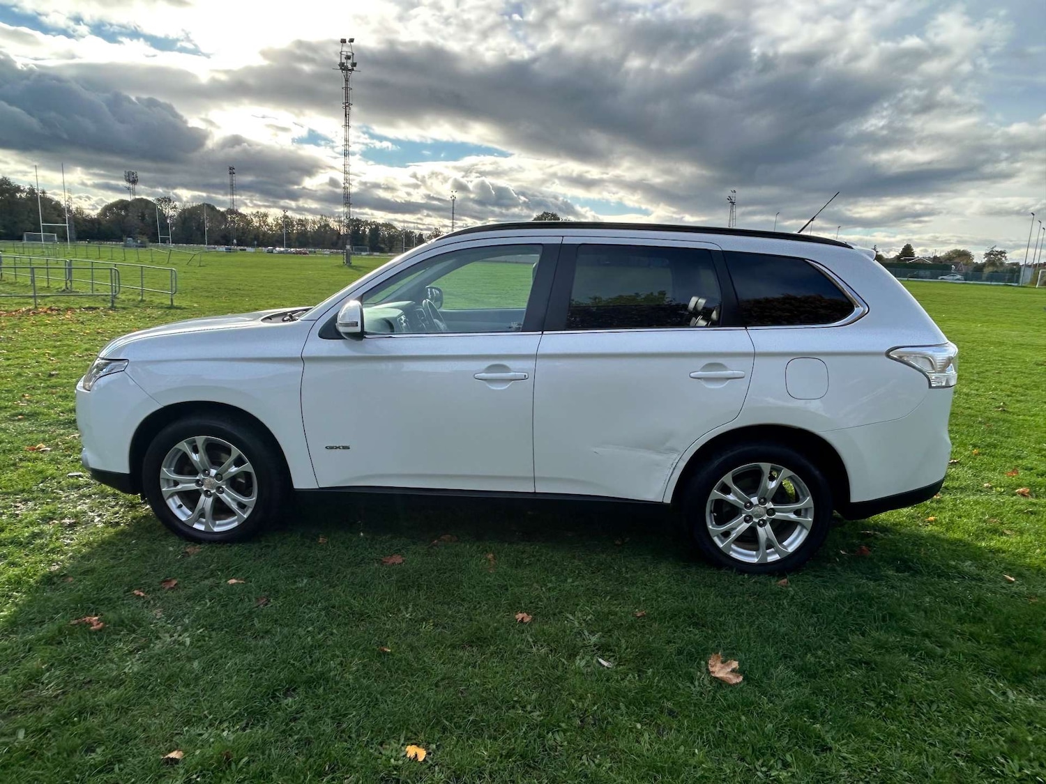 Used Mitsubishi Outlander 2014 for sale - 76356036: Photo 8