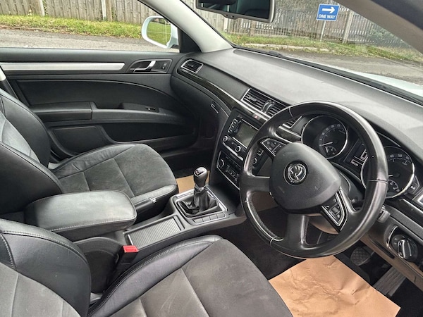Used Skoda Superb 2014 for sale - 76252720: Photo 23