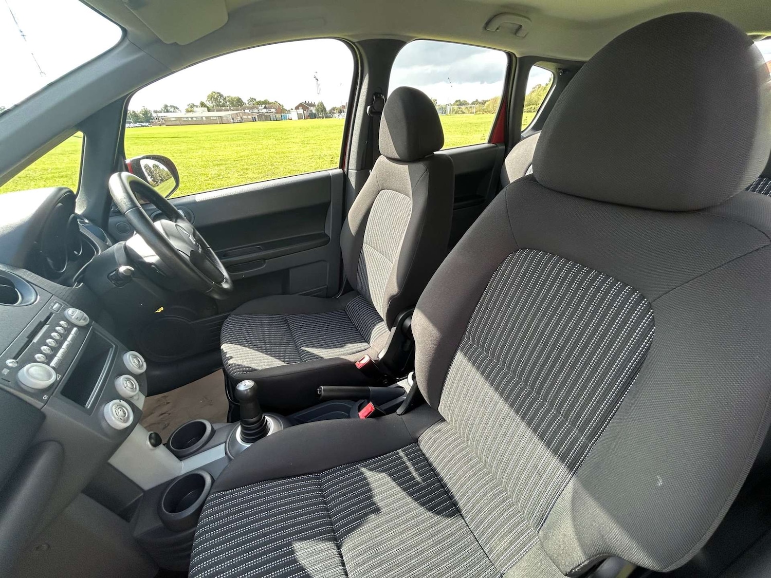 Used Mitsubishi Colt 2008 for sale - 76601048: Photo 27