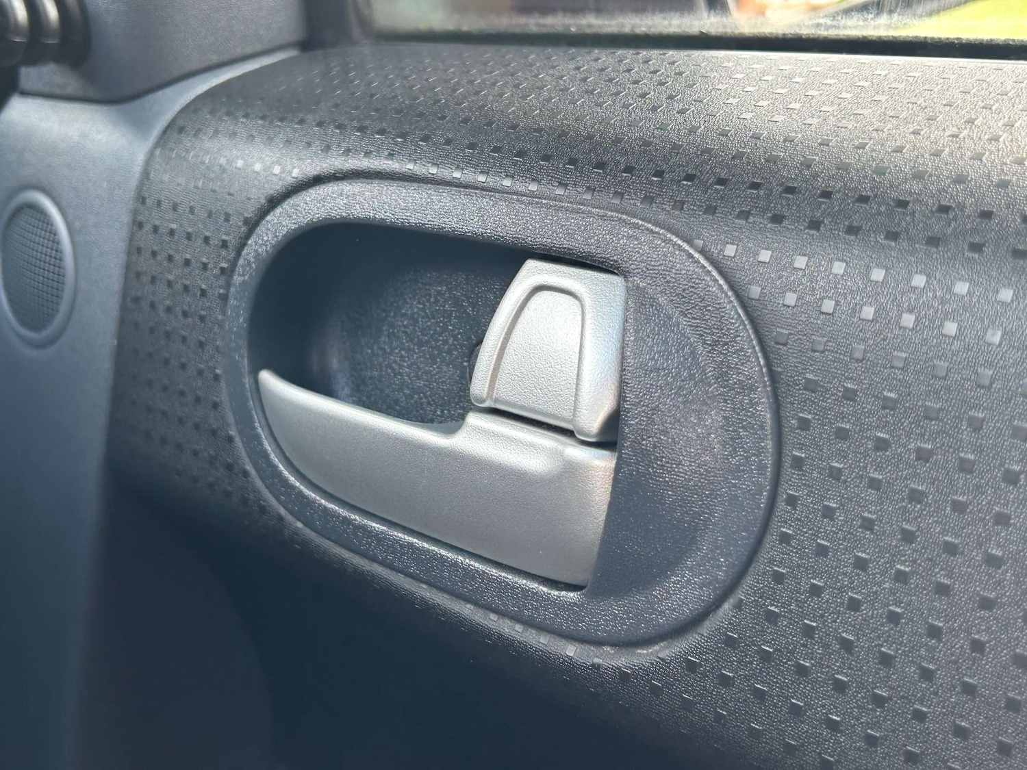 Used Mitsubishi Colt 2008 for sale - 76601048: Photo 35