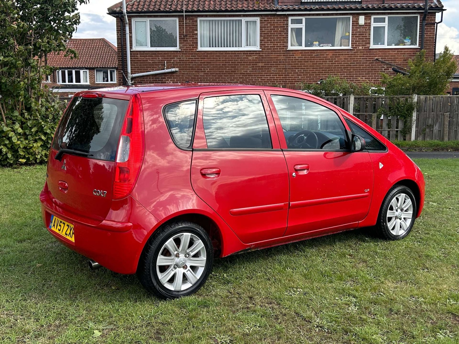 Used Mitsubishi Colt 2008 for sale - 76601048: Photo 5