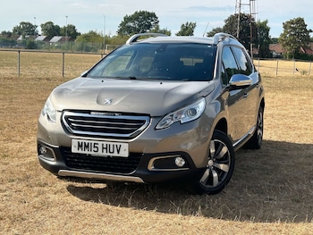 Used Peugeot 2008 2015 for sale - 79594875: Photo