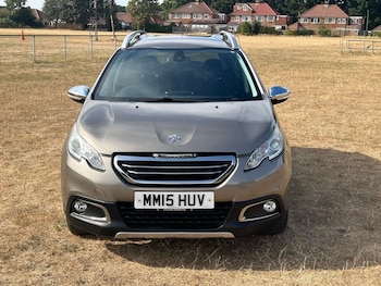 Used Peugeot 2008 2015 for sale - 79594875: Photo