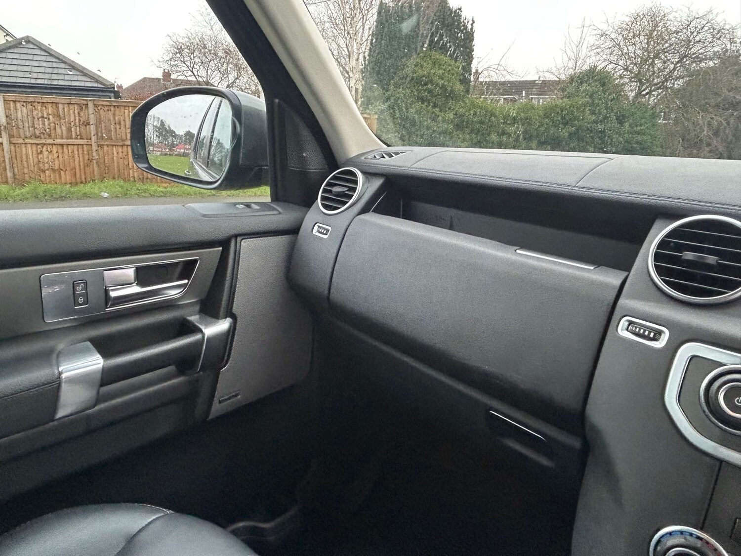 Used Land Rover Discovery 2016 for sale - 77355465: Photo 27