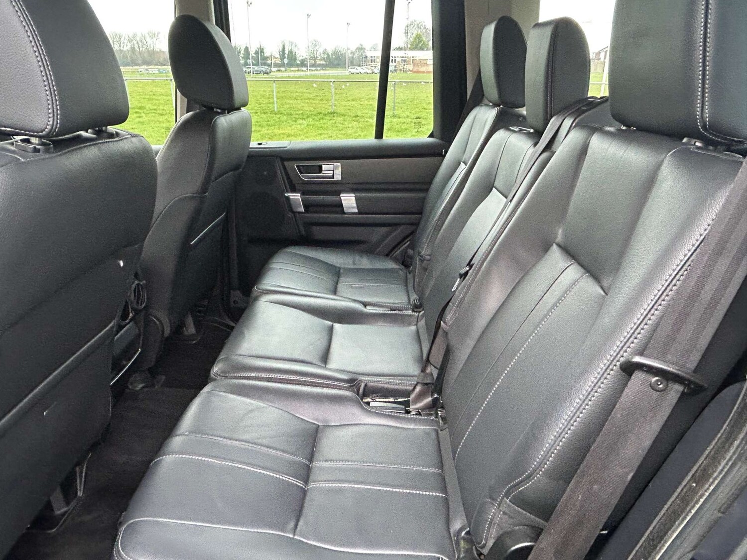 Used Land Rover Discovery 2016 for sale - 77355465: Photo 30