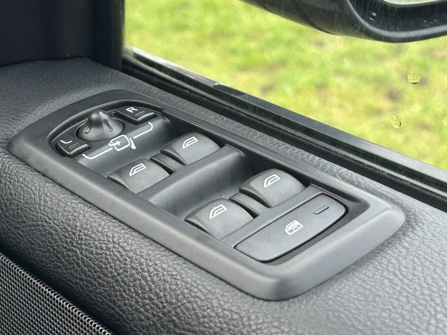 Used Land Rover Discovery 2016 for sale - 77355465: Photo 44