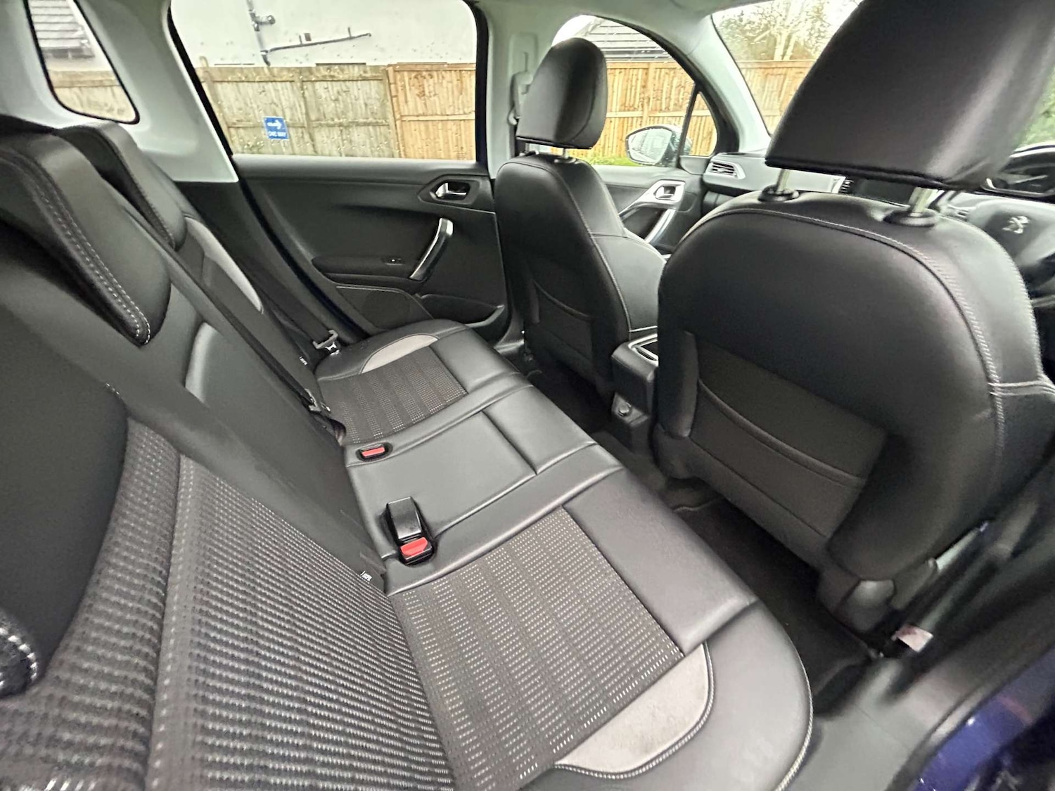 Used Peugeot 2008 2014 for sale - 76720461: Photo 25