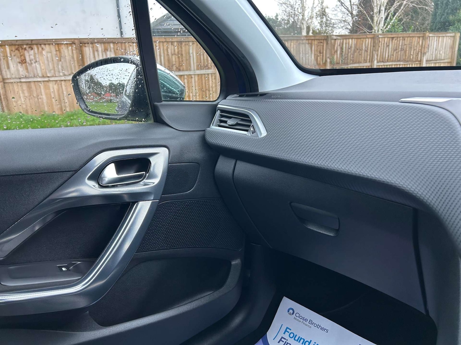 Used Peugeot 2008 2014 for sale - 76720461: Photo 26