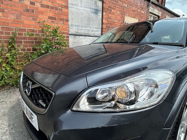 Used Volvo C30 2011 for sale - 76277868: Photo 10