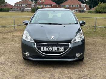 Used Peugeot 208 2014 for sale - 75265133: Photo
