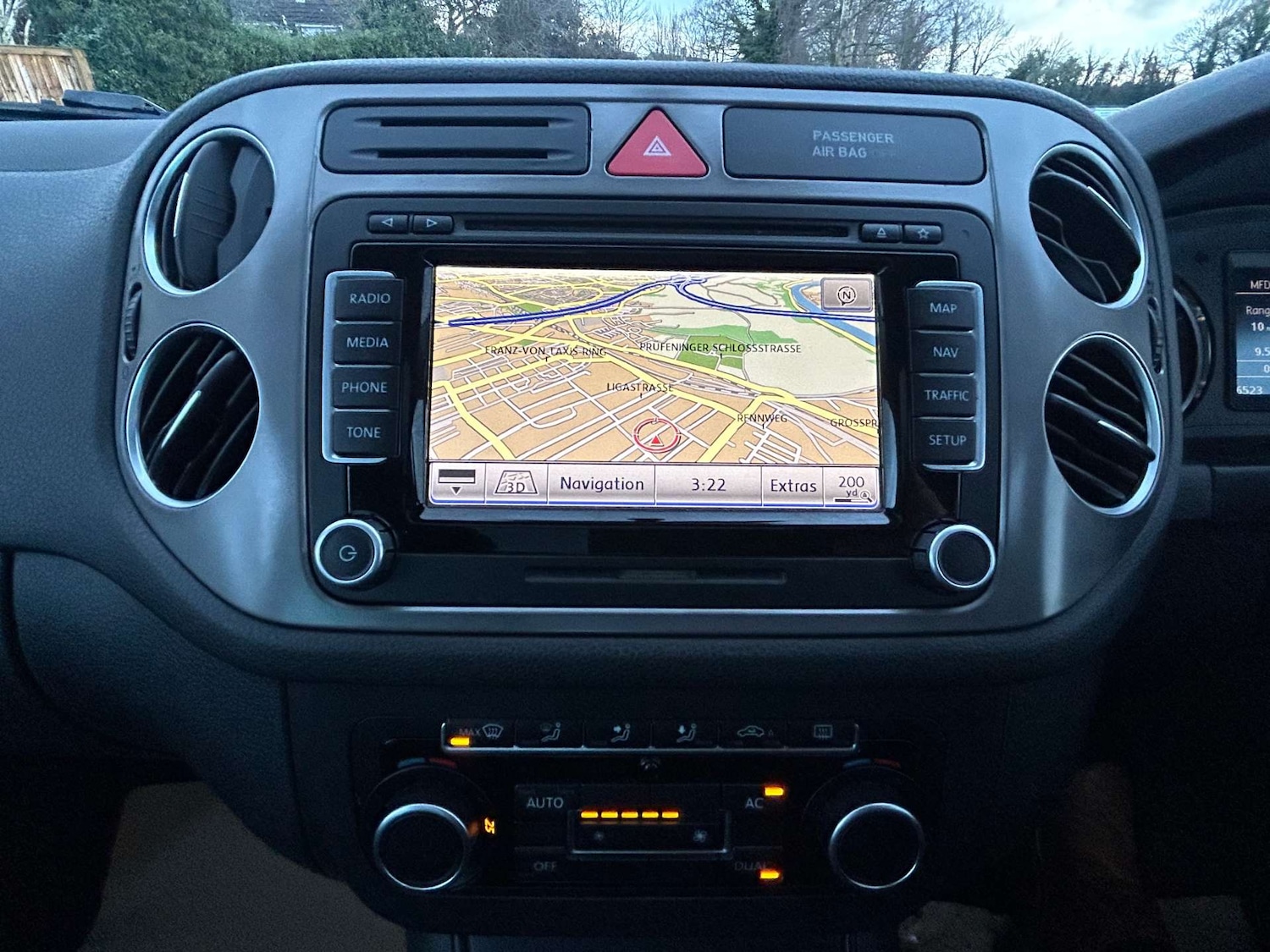 Used Volkswagen Tiguan 2011 for sale - 78108341: Photo 33