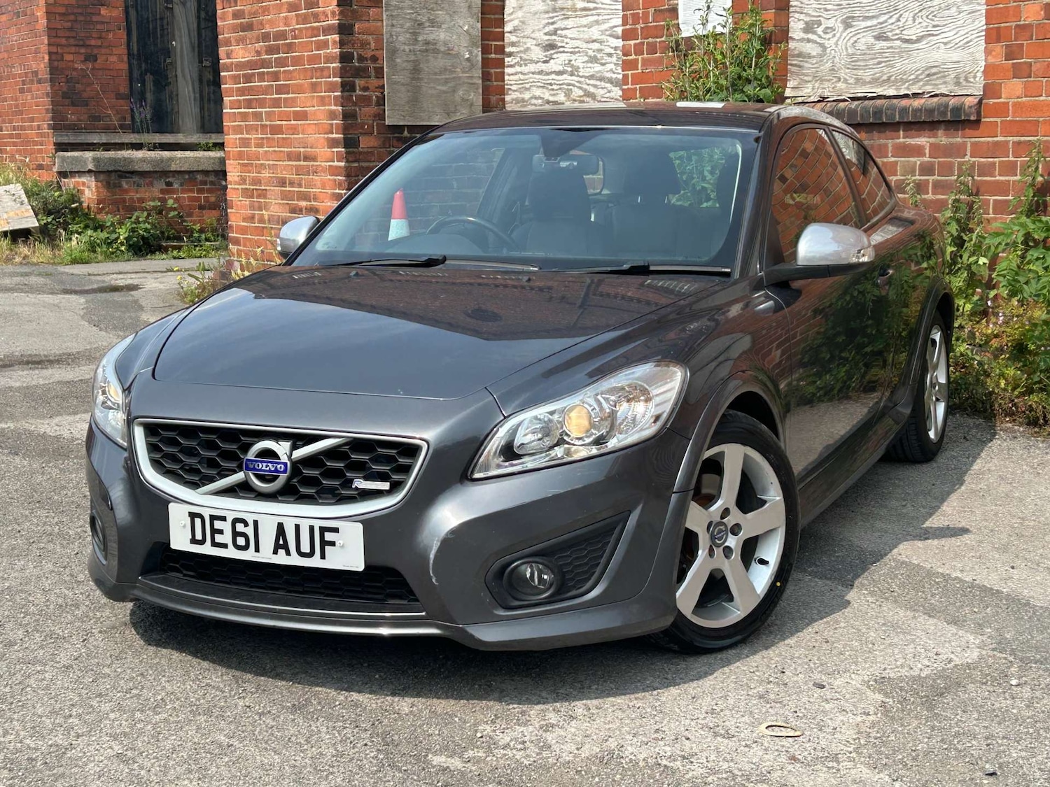 Used Volvo C30 2011 for sale - 76600574: Photo 1