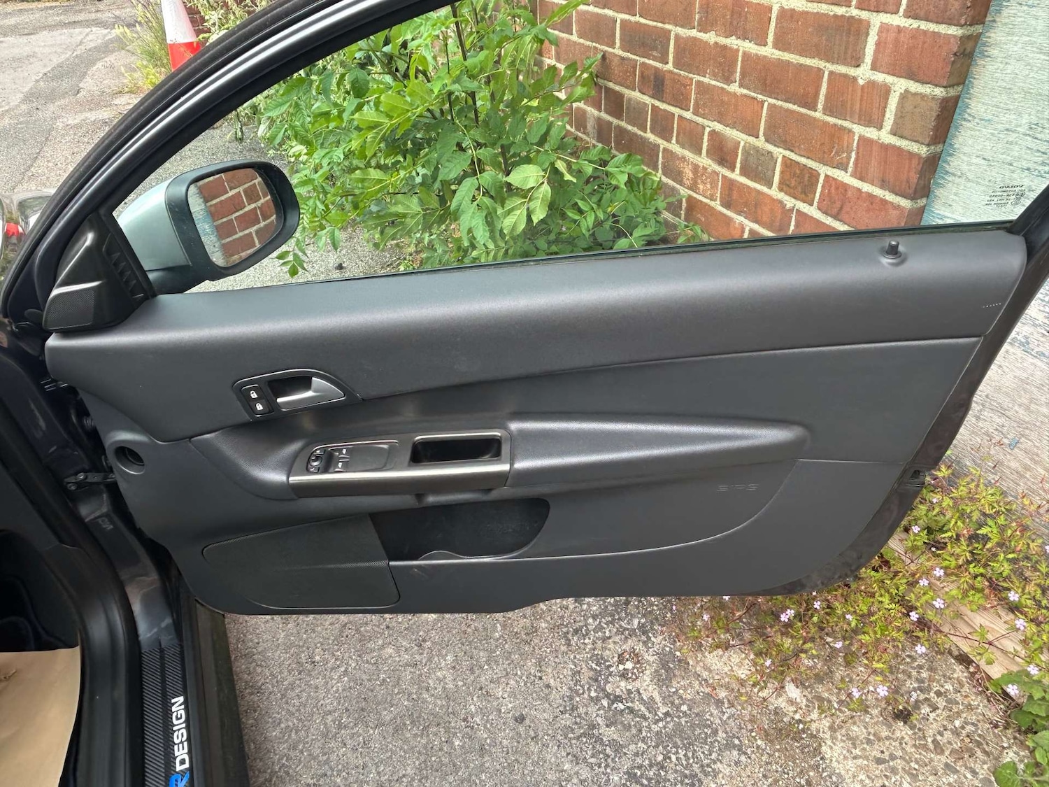 Used Volvo C30 2011 for sale - 76600574: Photo 12