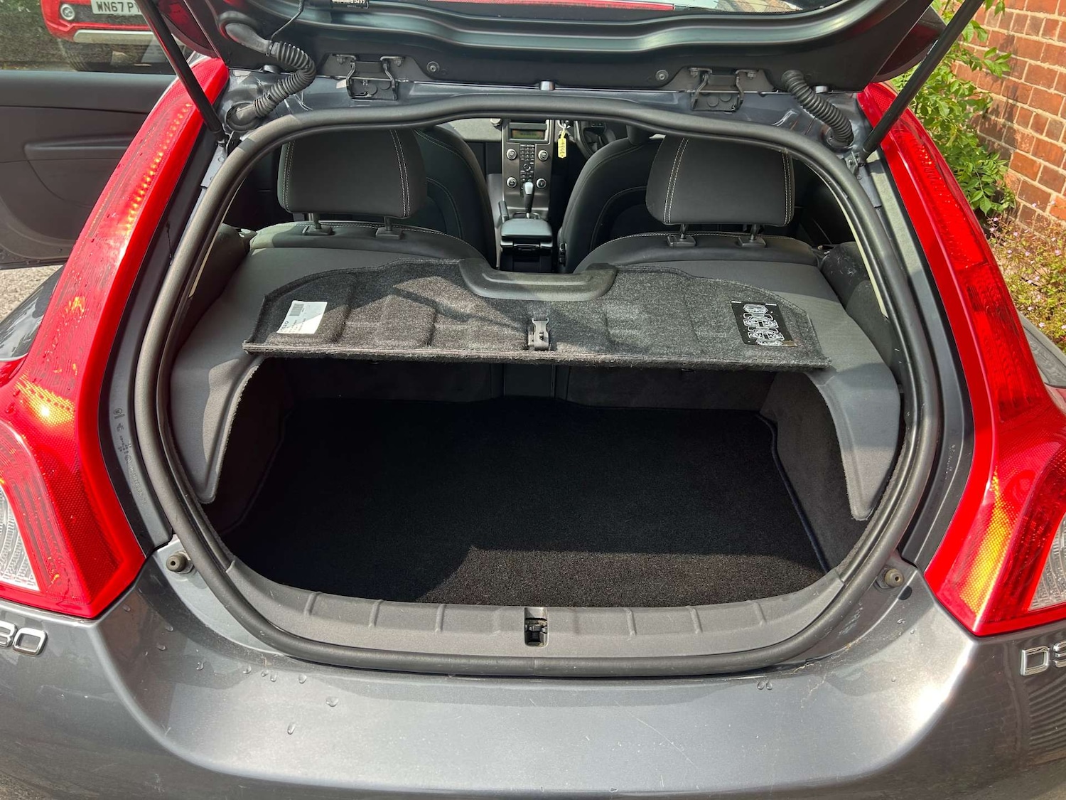 Used Volvo C30 2011 for sale - 76600574: Photo 15