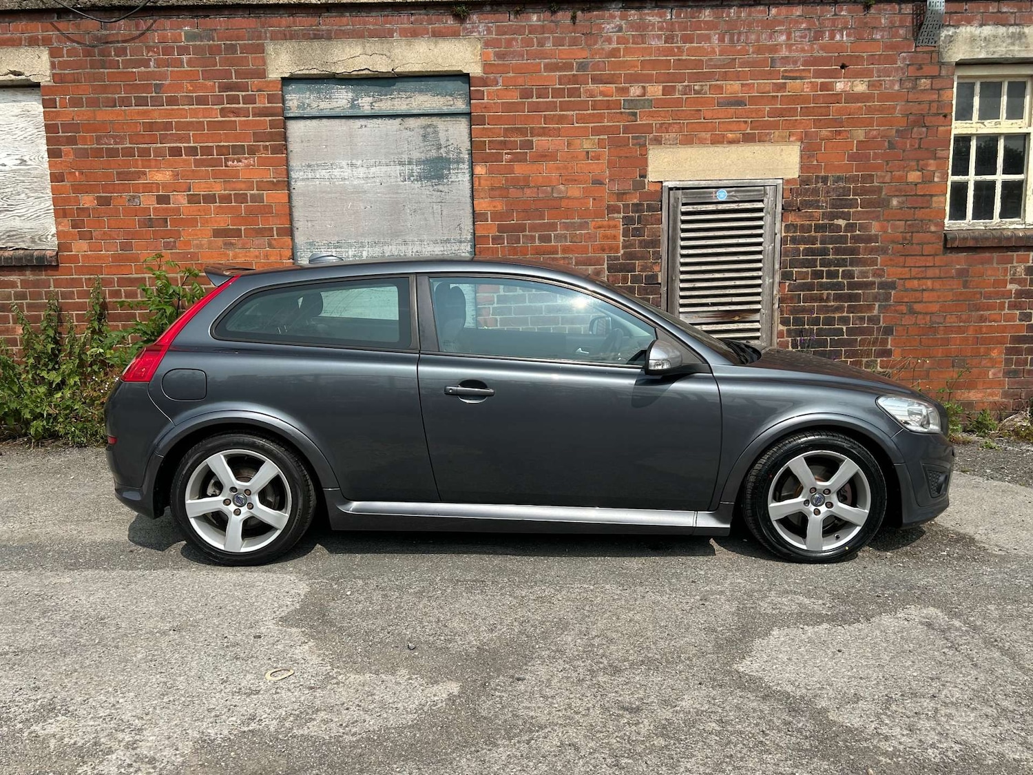 Used Volvo C30 2011 for sale - 76600574: Photo 4