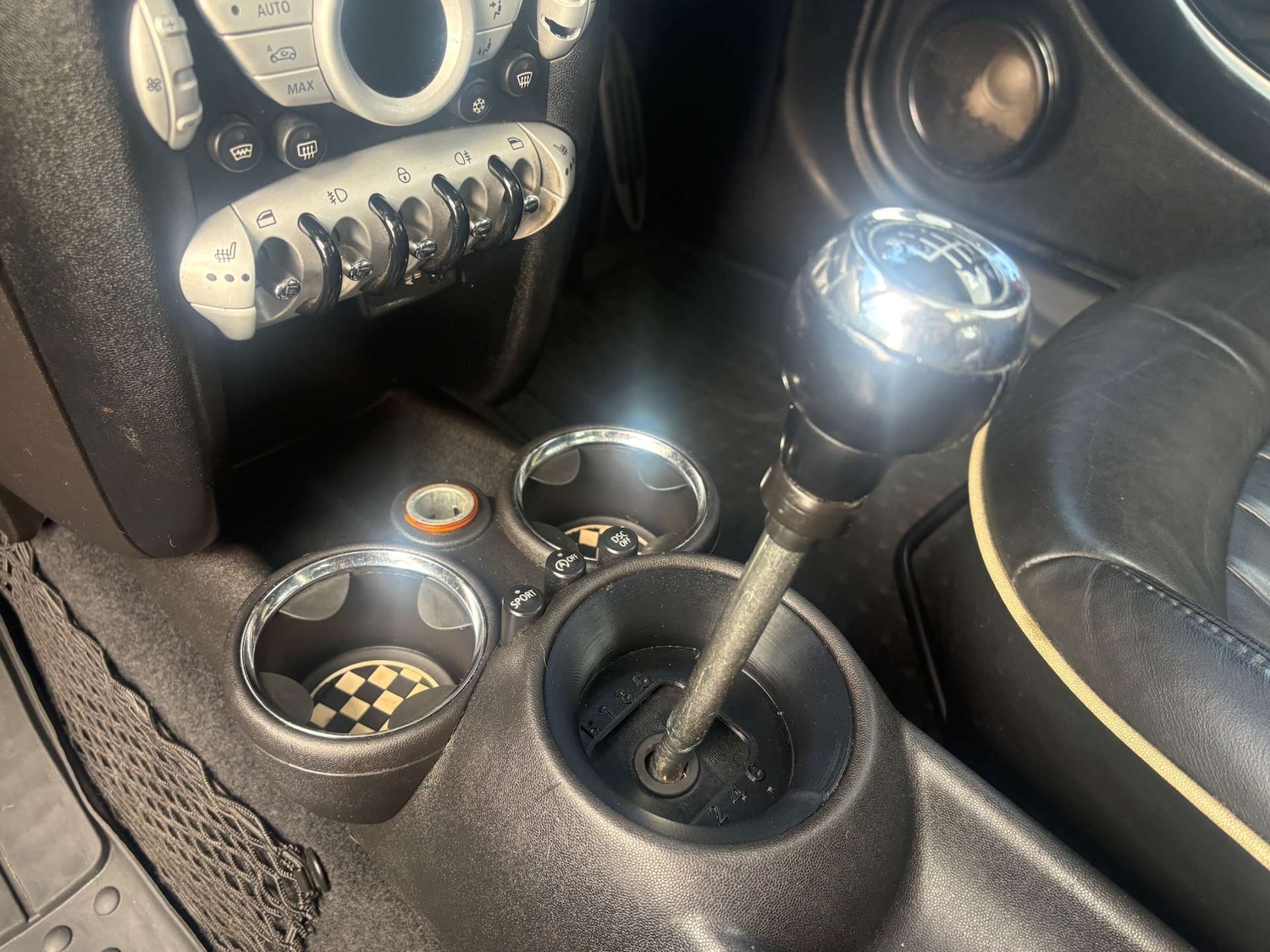 Used MINI Hatch 2009 for sale - 78078293: Photo 18