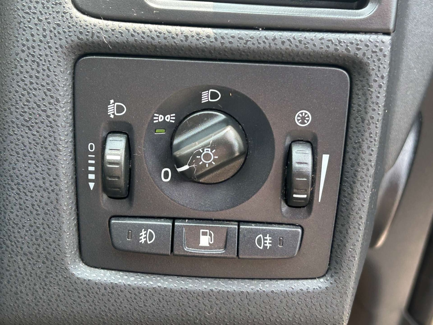 Vehicle 32