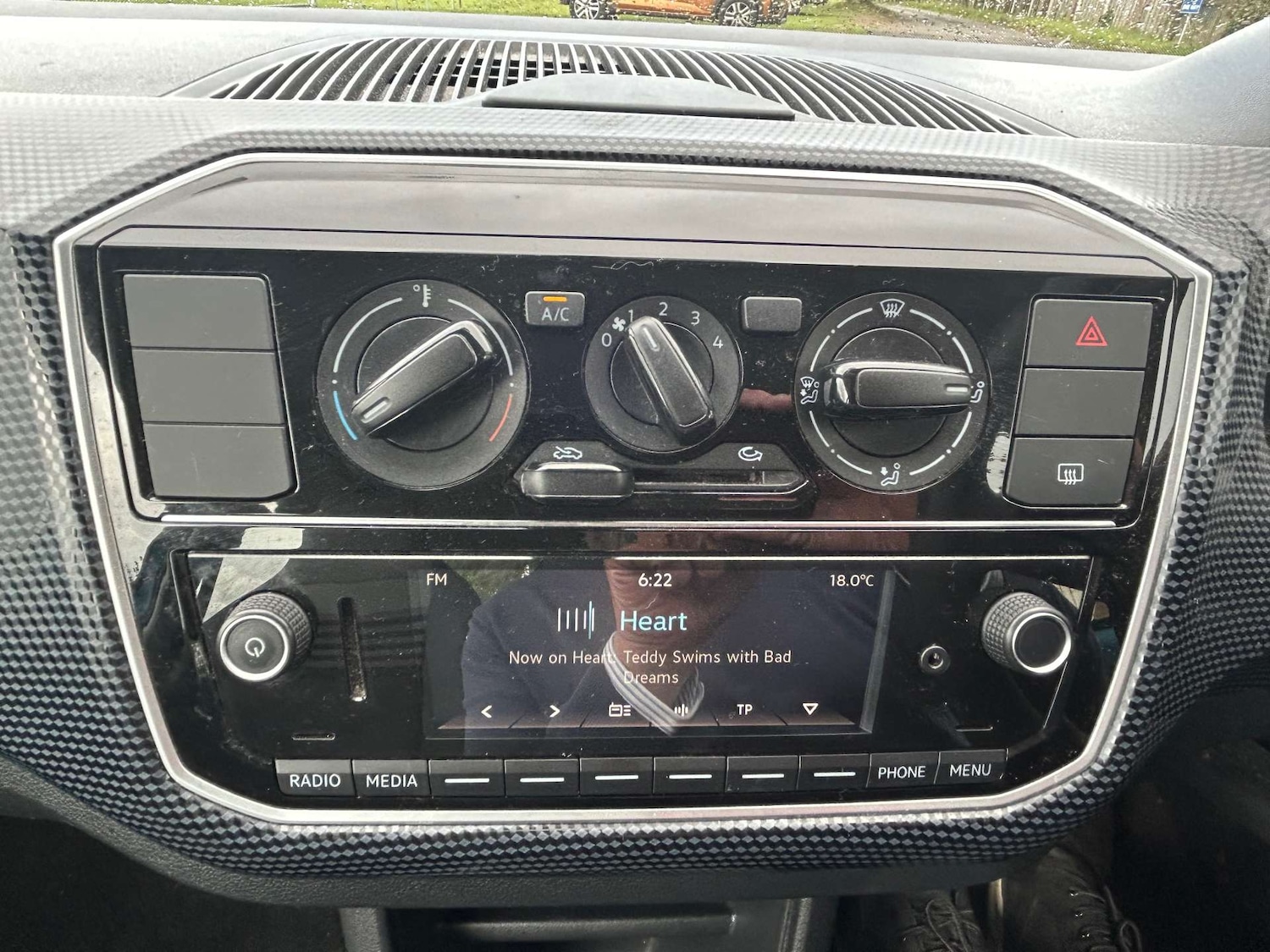 Used Volkswagen up! 2016 for sale - 76600739: Photo 25