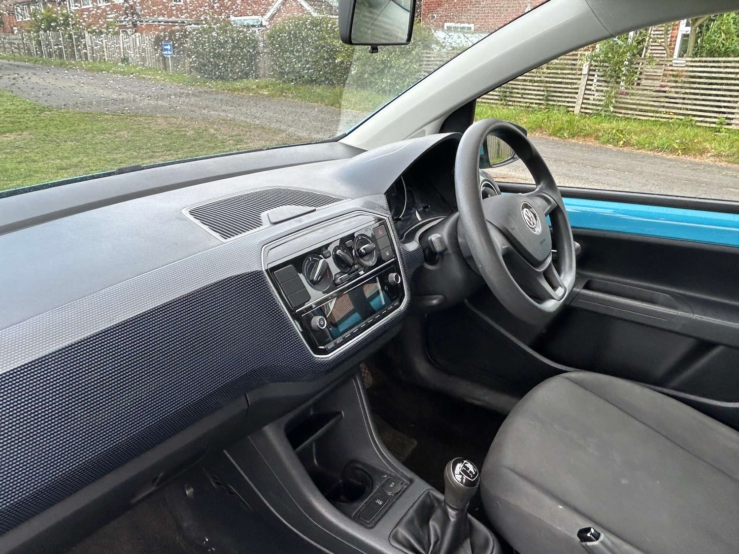 Used Volkswagen up! 2016 for sale - 76600739: Photo 31